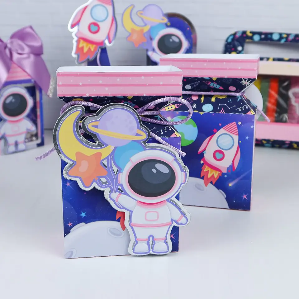 Arquivo Digital Astronauta - Chuvinha de Papel 9