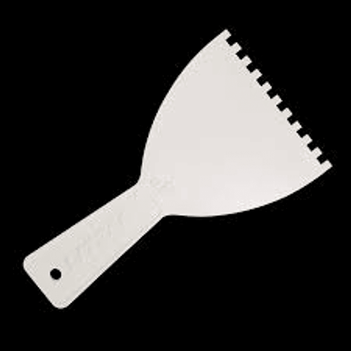 ESPATULA PLASTICA DENTADA 4