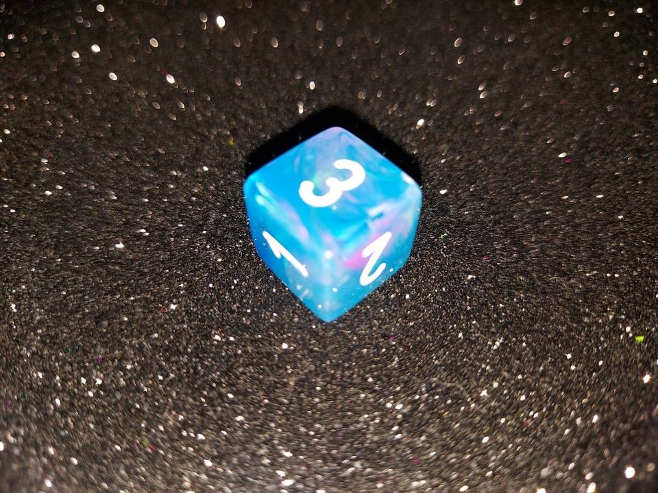 Dado 6 caras - Chessex - azul hipernova 1