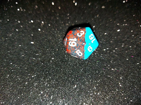 Dado 20 caras - Chessex - Azul / Rojo negro