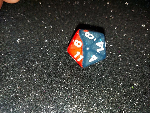 Dado 20 caras - Chessex - Azul medianoche rojo