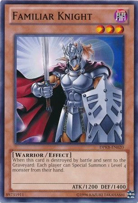 Familiar Knight - DPKB-EN020 - Common 