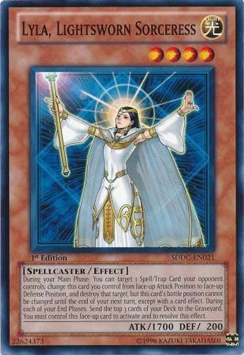 Lyla, Lightsworn Sorceress - SDDC-EN021 - Common 