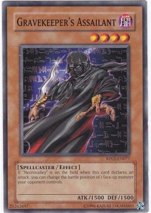 Gravekeeper's Assailant - RP02-EN077 - Common (imagen desgastada)
