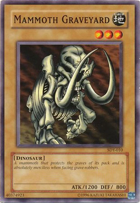 Mammoth Graveyard - SDY-010 - Common (jugada)
