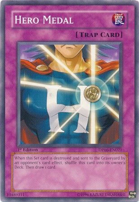 Hero Medal - DP06-EN021 - Common 