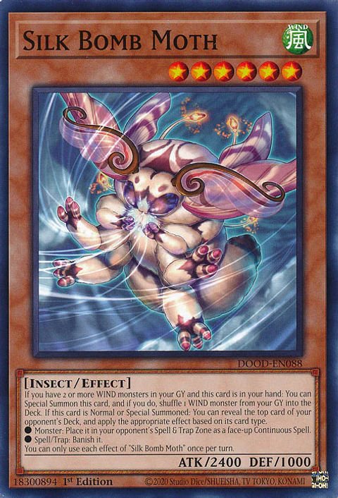 Silk Bomb Moth - DOOD-EN088 - Common 