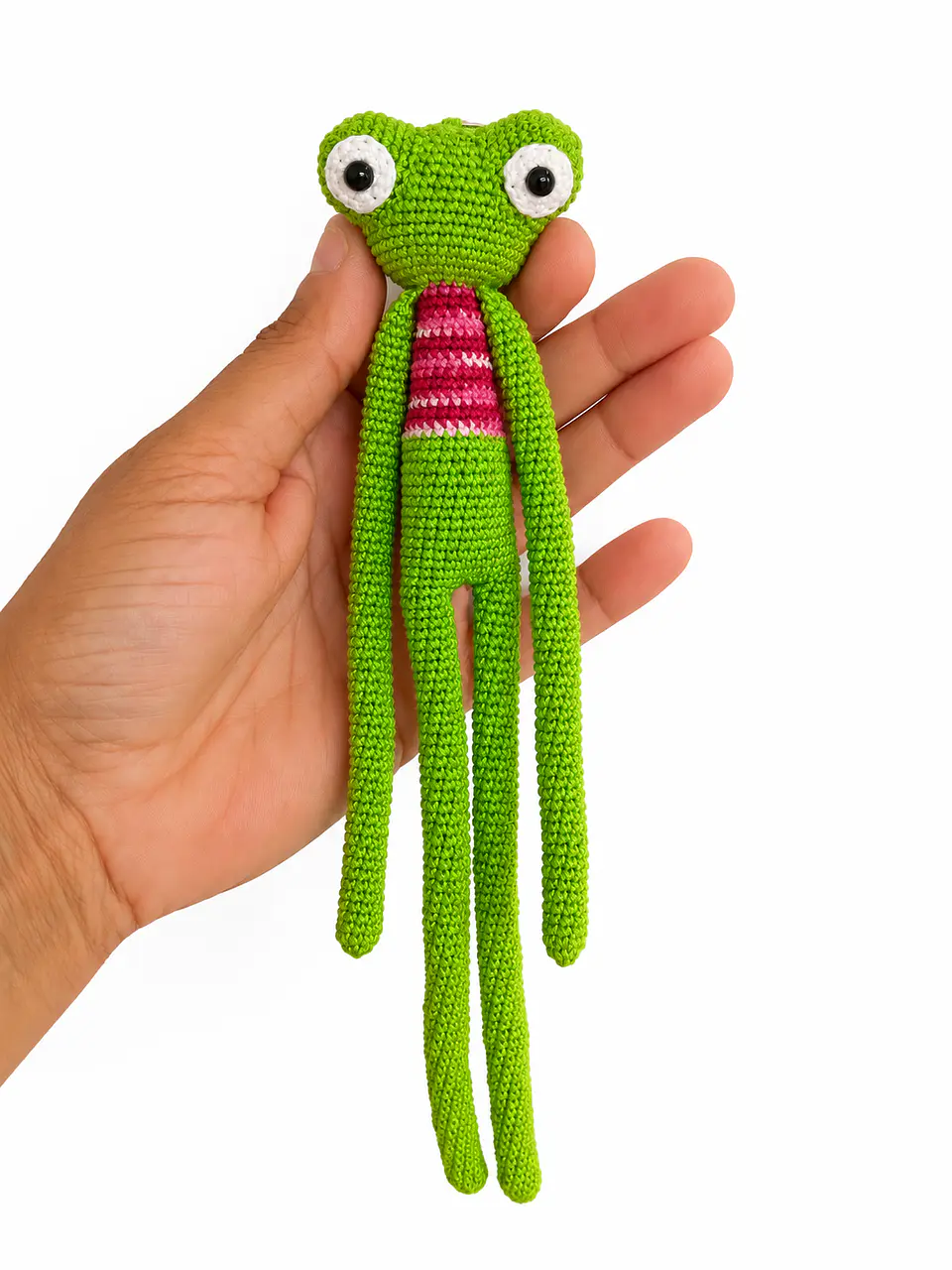Sapo em Crochet – Pendente Decorativo para Mala 3