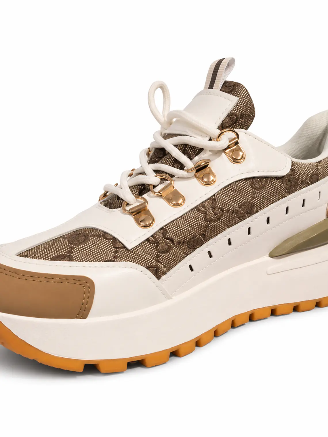 Zapatilla Urbana con Plataforma y Diseño Monograma 1