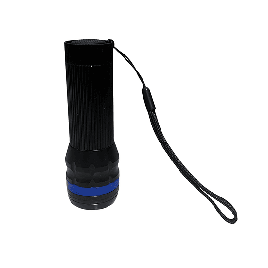 Linterna LED Shaddai de haz concentrado y largo alcance 6