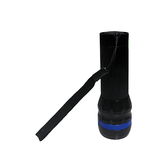 Linterna LED Shaddai de haz concentrado y largo alcance 7