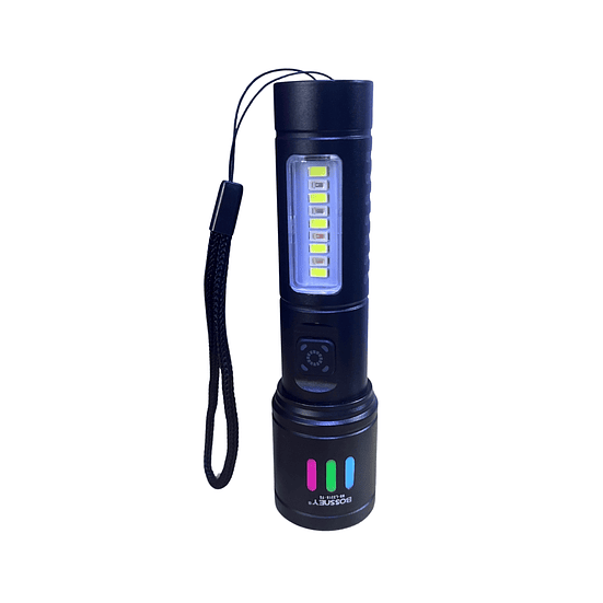 Linterna LED Recargable Largo Alcance Compacta Potente  2