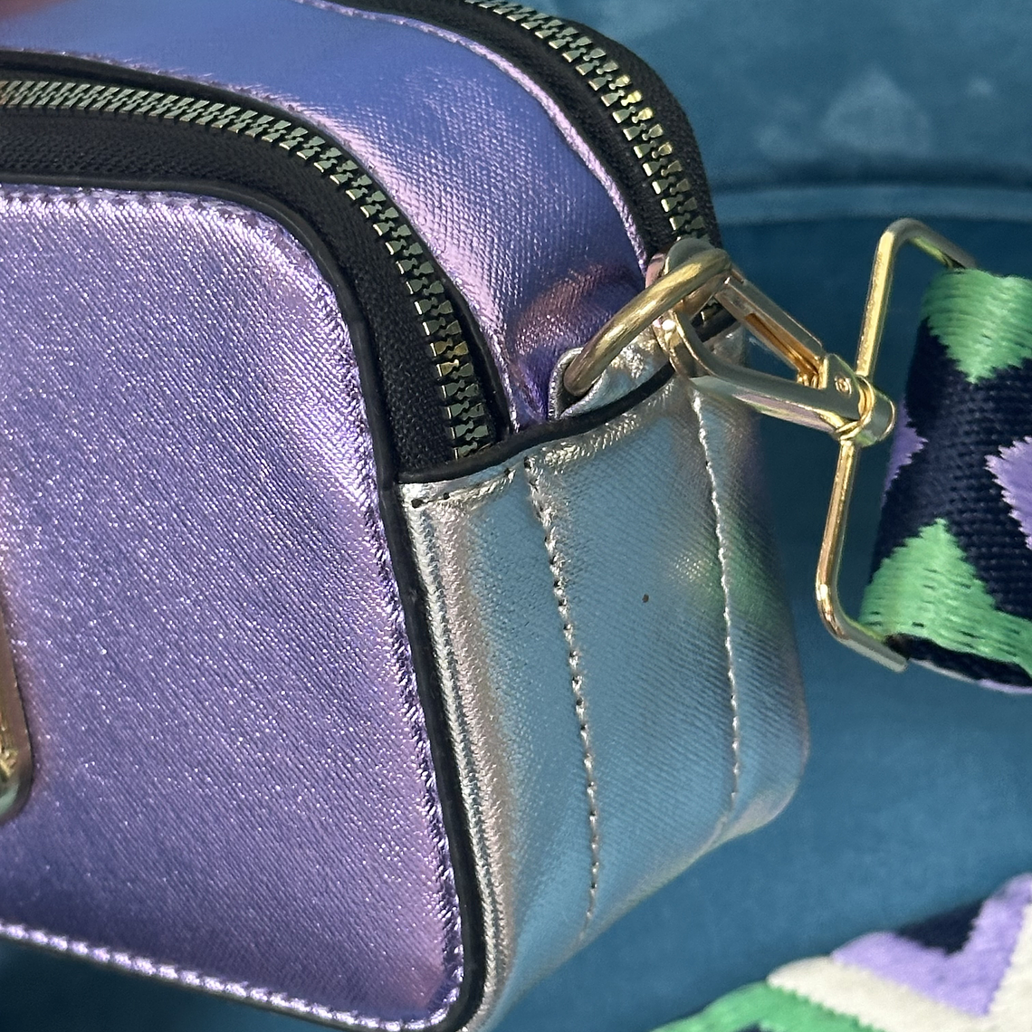 Bolso “Brillo Metálico” 8