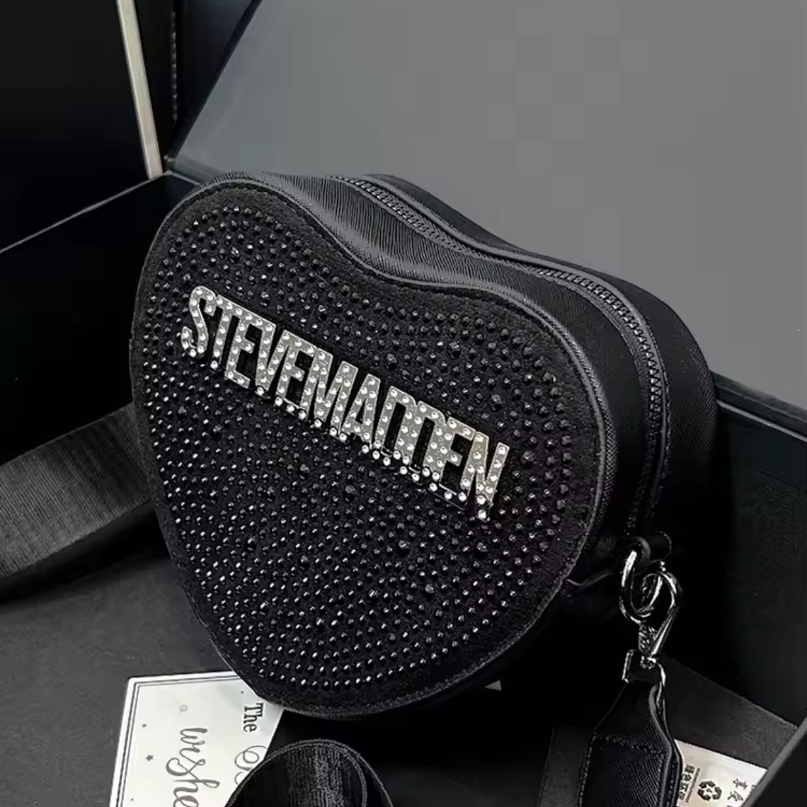 Cartera Corazón Steve Madden 1