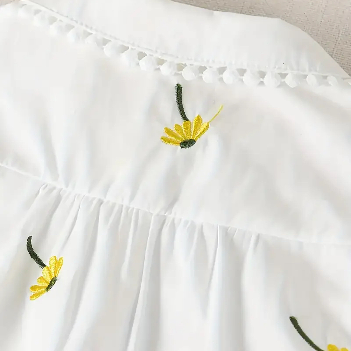 Blusa Blanca Flores Amarillas 2