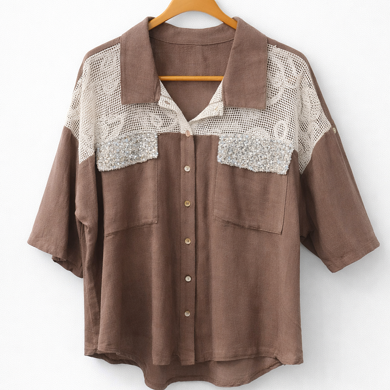 Camisa Café con Encaje y Detalles Bordados 1
