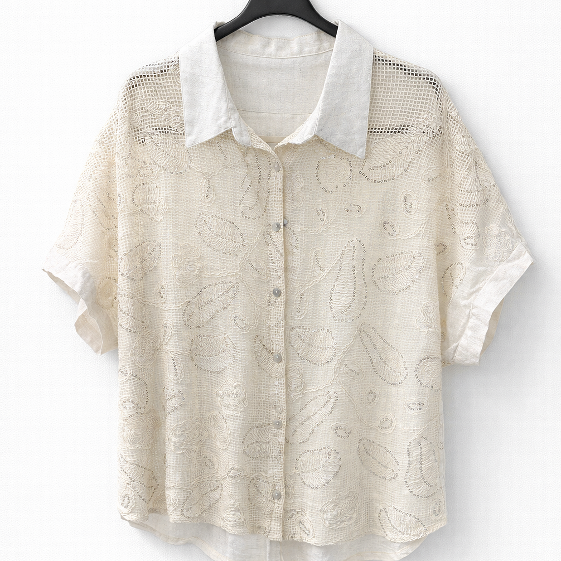 Camisa Beige con Bordado Floral 1