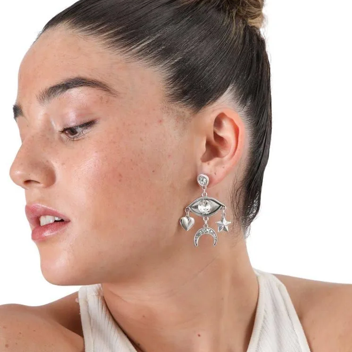 Aros colgantes místicos con ojo, luna y estrella 2