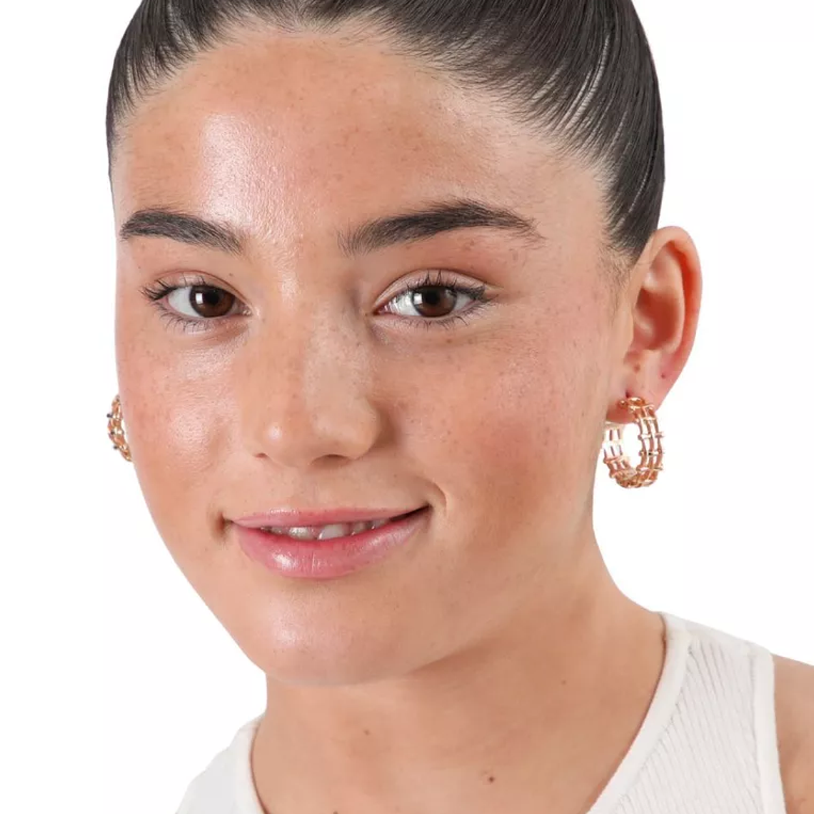 Aros argolla dorada texturada 2