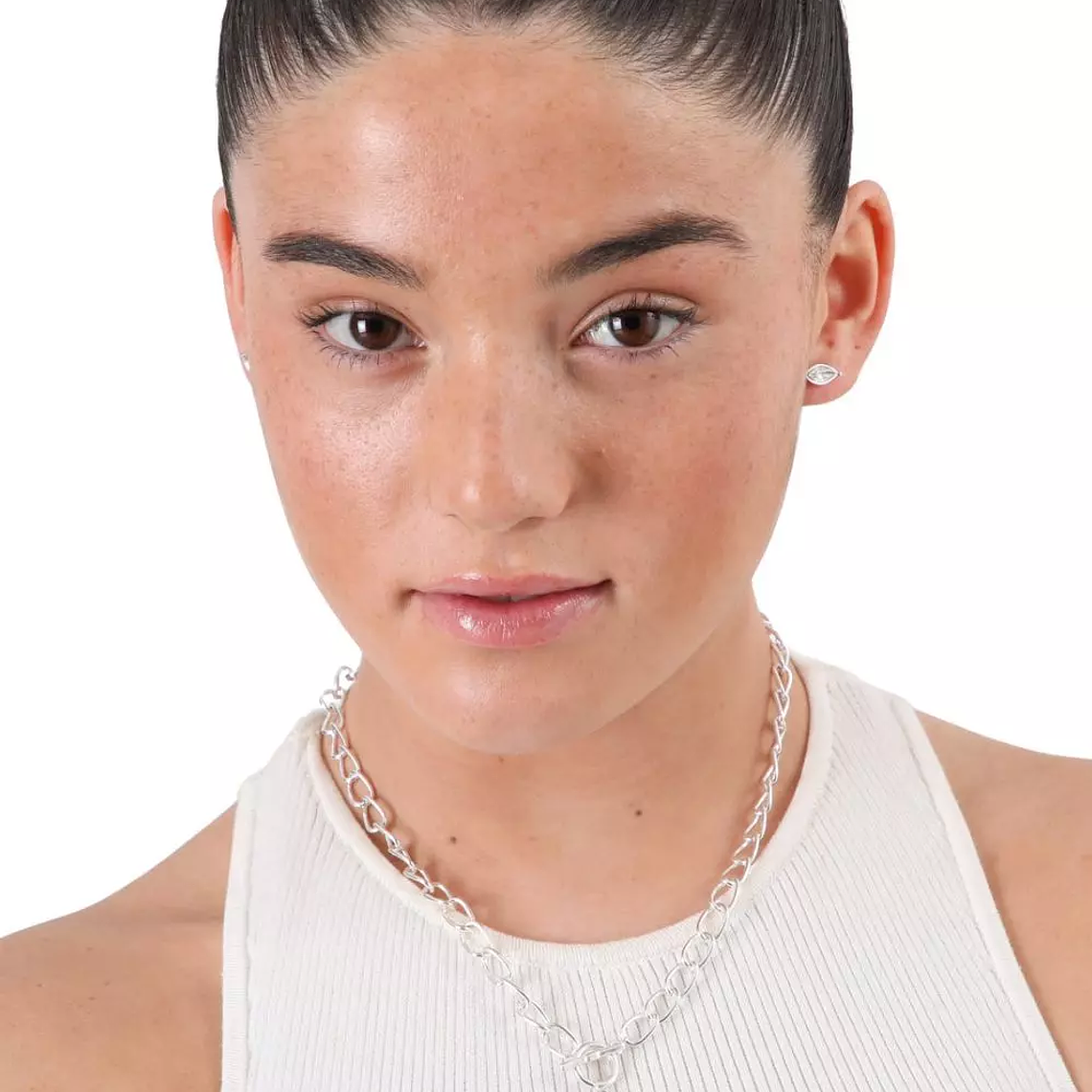 Conjunto plateado de cadena y aros con dije orgánico 2