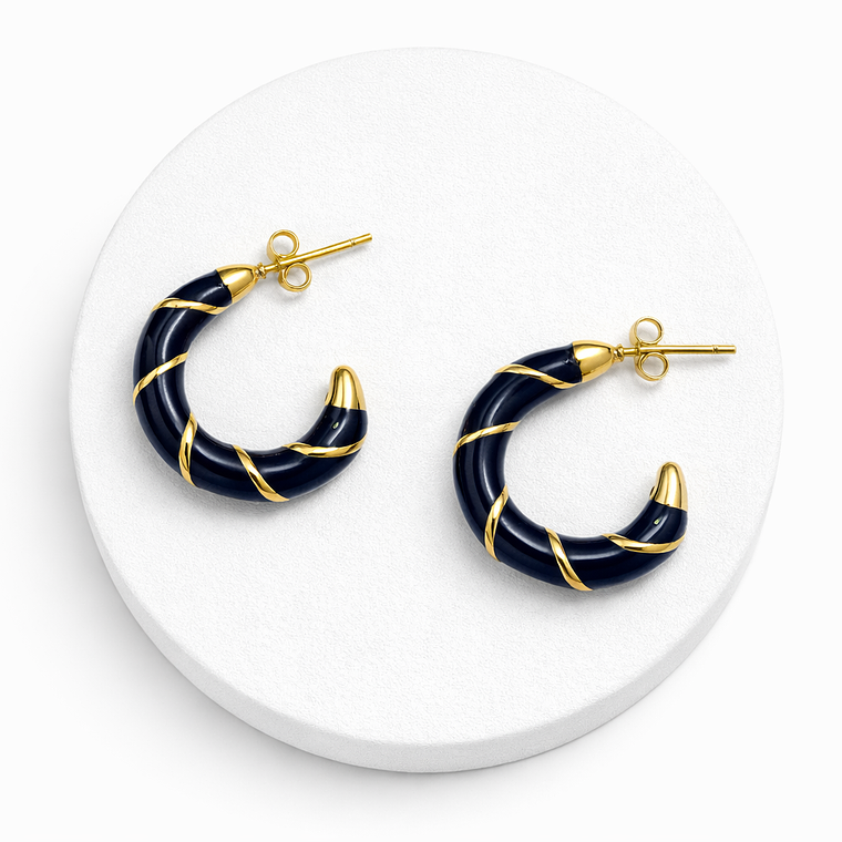 Argollas negras con Detalles Dorados 1