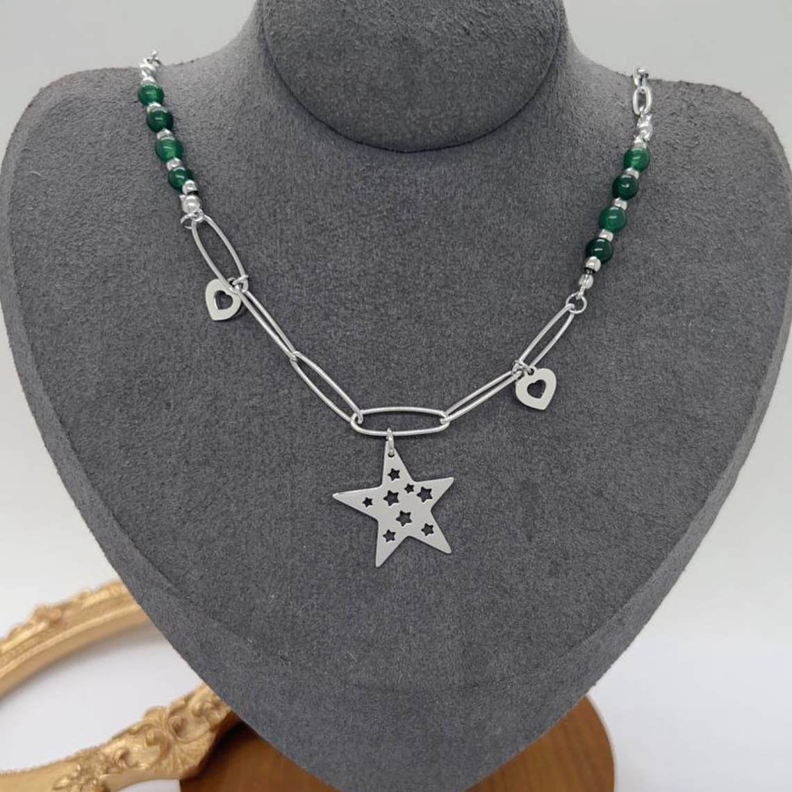 Collar acero quirúrgico con Estrella y Detalles Verdes 1