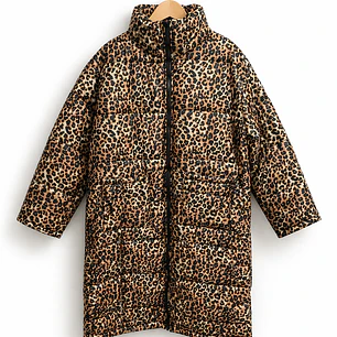 Chaqueta larga acolchada animal print