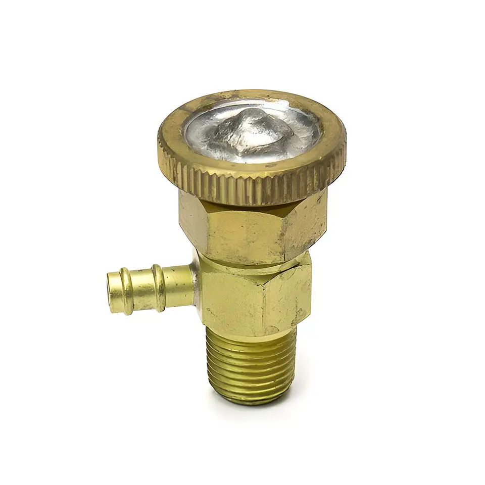 LLAVE PETROLEO V2203 KUBOTA 1