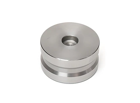 TAPA GUIA BALANCEADOR VIBRACION MOTOR KUBOTA