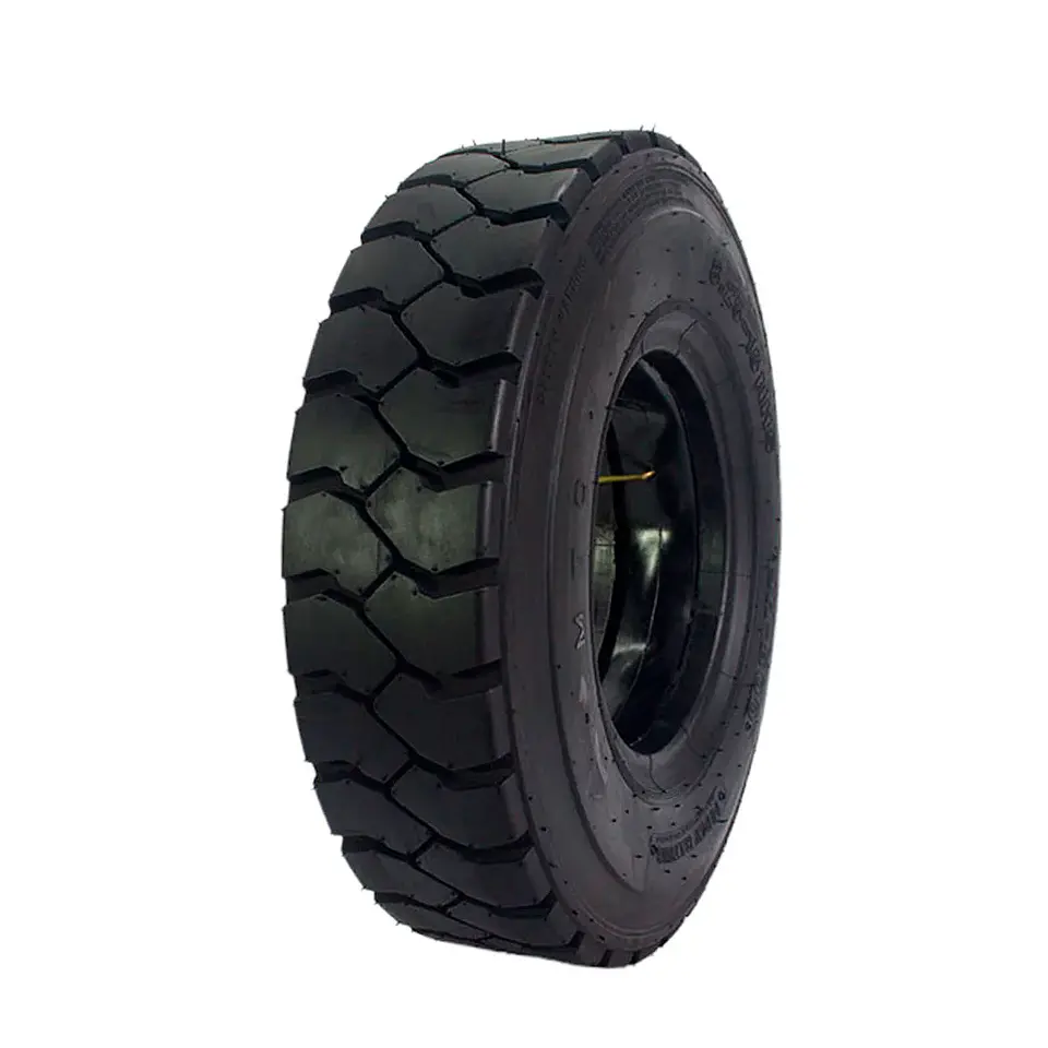 NEUMATICO INFLADO 8.25-15 JH800 GRUA HORQUILLA 1
