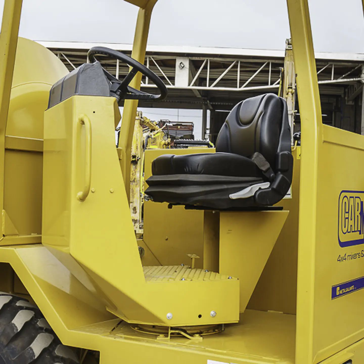 AUTOHORMIGONERA CARMIX 25FX 4