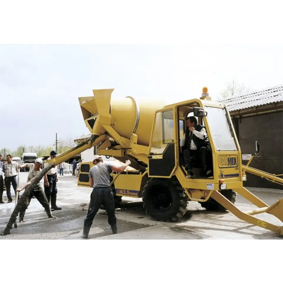 AUTOHORMIGONERA CARMIX 3.5TT 3