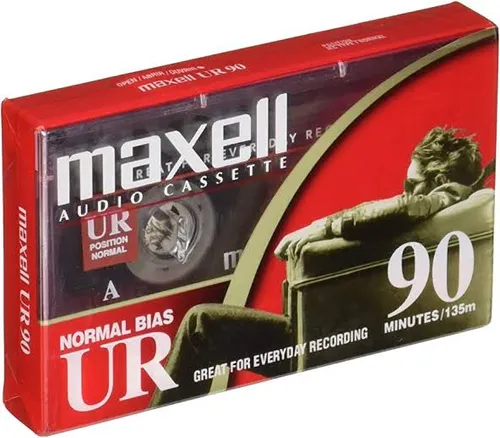 MICRO CASSETTE X 3 UND MAXELL