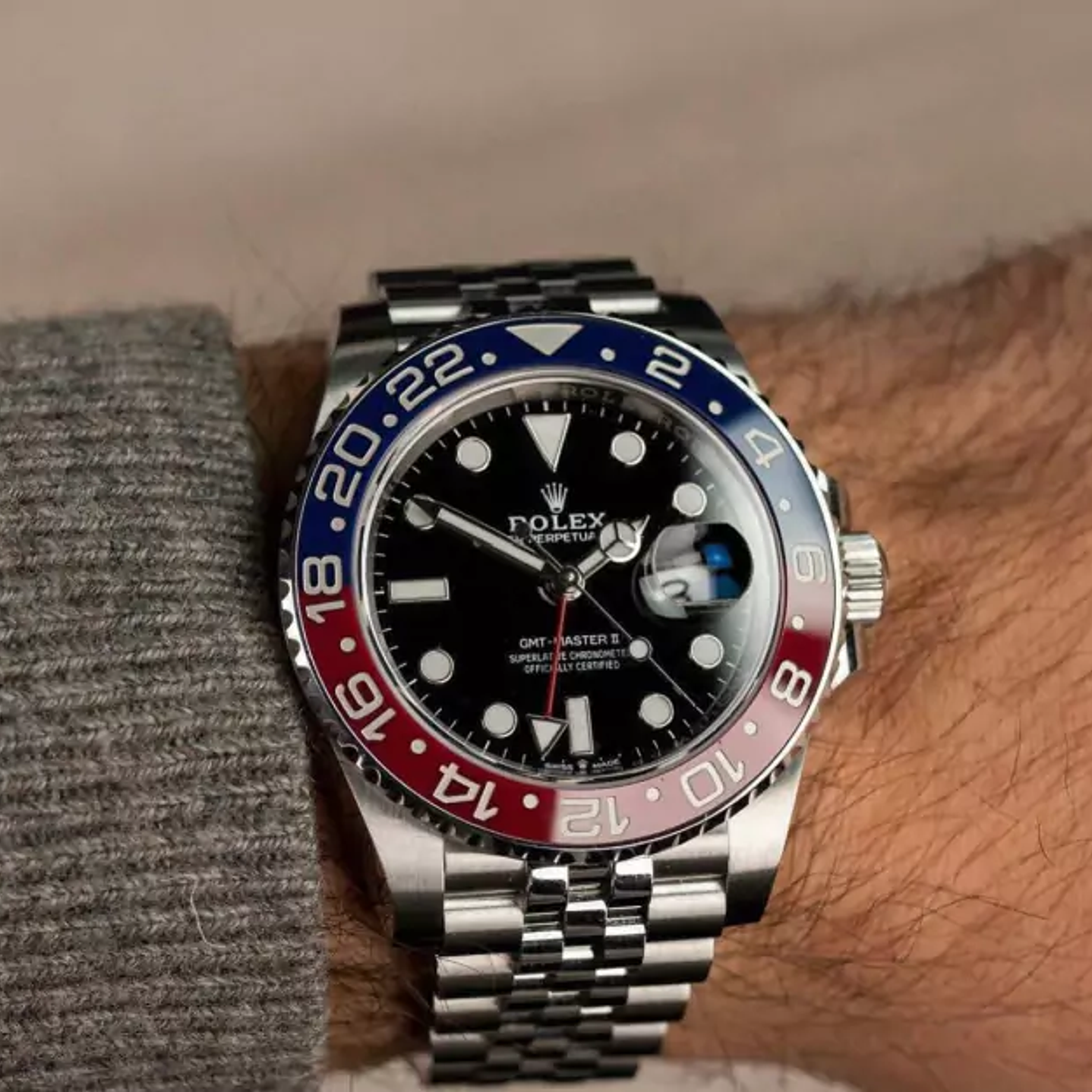 GMT Master II red blue 13