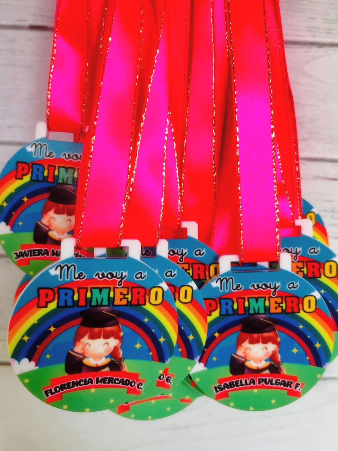 medalla acrilico blanco 4