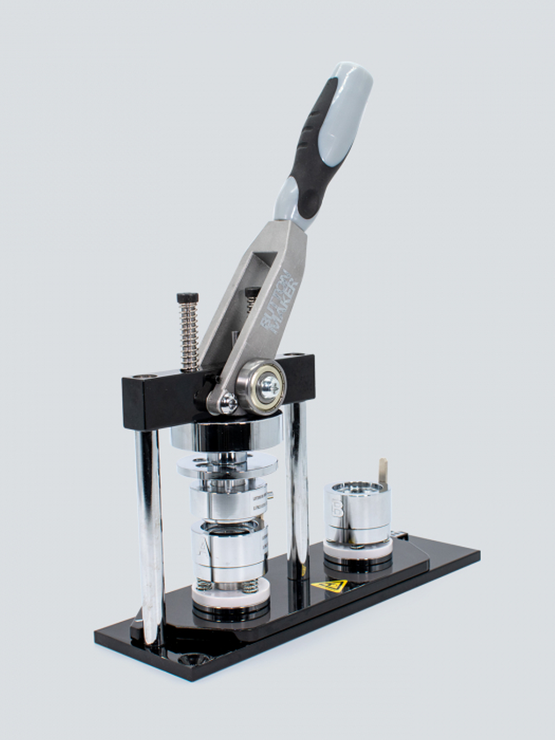 Máquina de chapitas + Matriz 58 mm  3