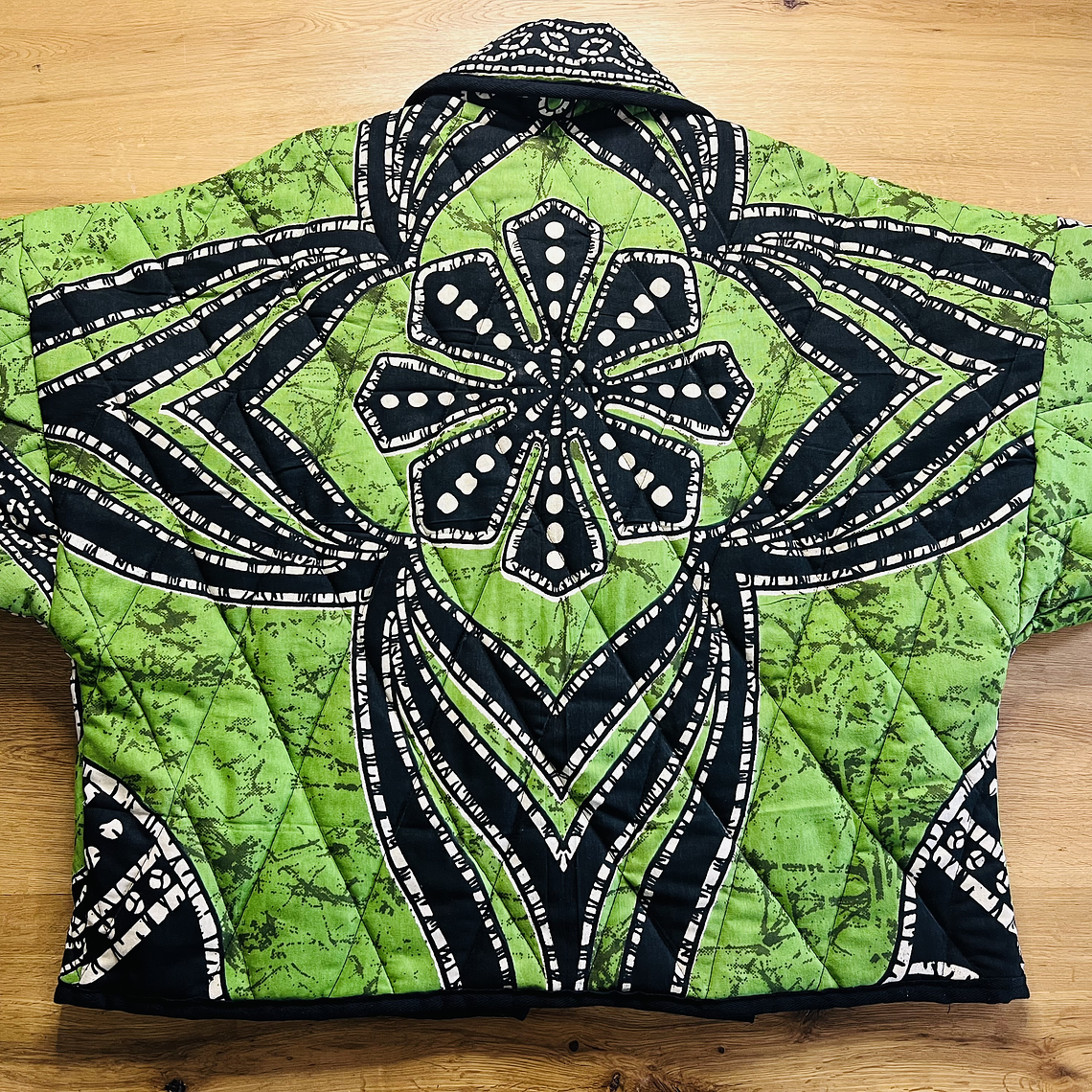 Chaqueta acolchada estilo Kimono Oversized  3