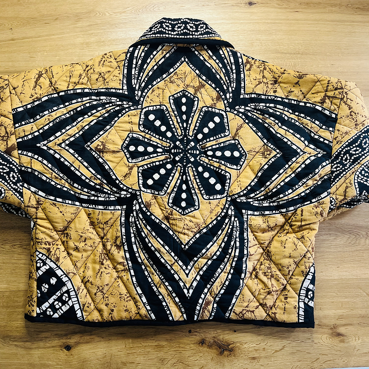 Chaqueta acolchada estilo Kimono Oversized  3