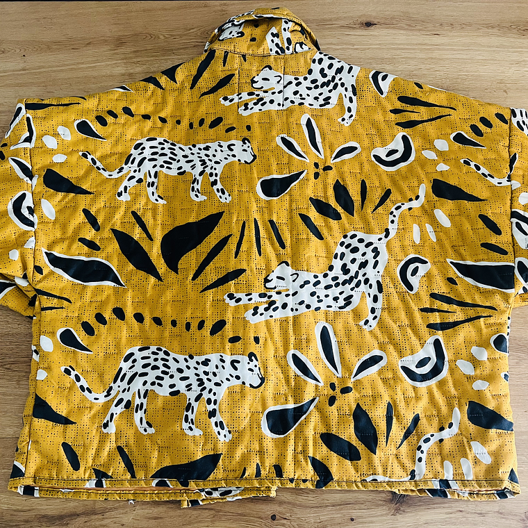 Chaqueta acolchada estilo Kimono Oversized  3