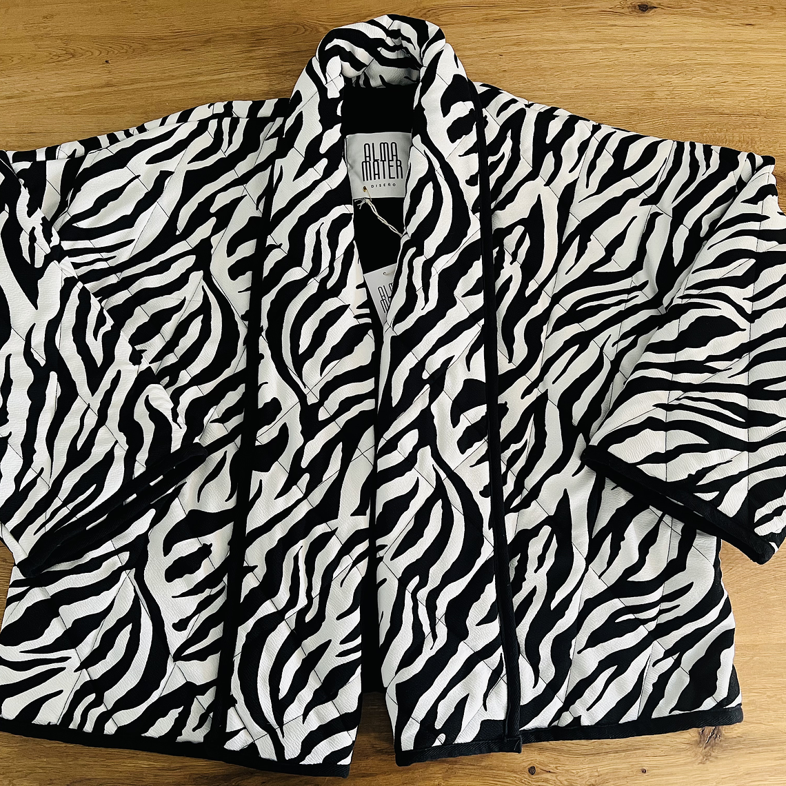SALE Chaqueta acolchada estilo kimono  1