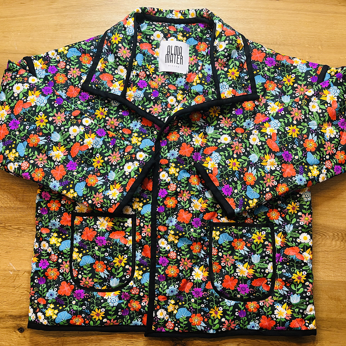 Chaqueta acolchada corte recto  1