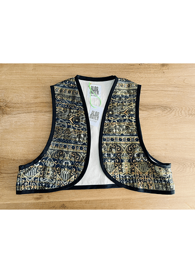 Vest 