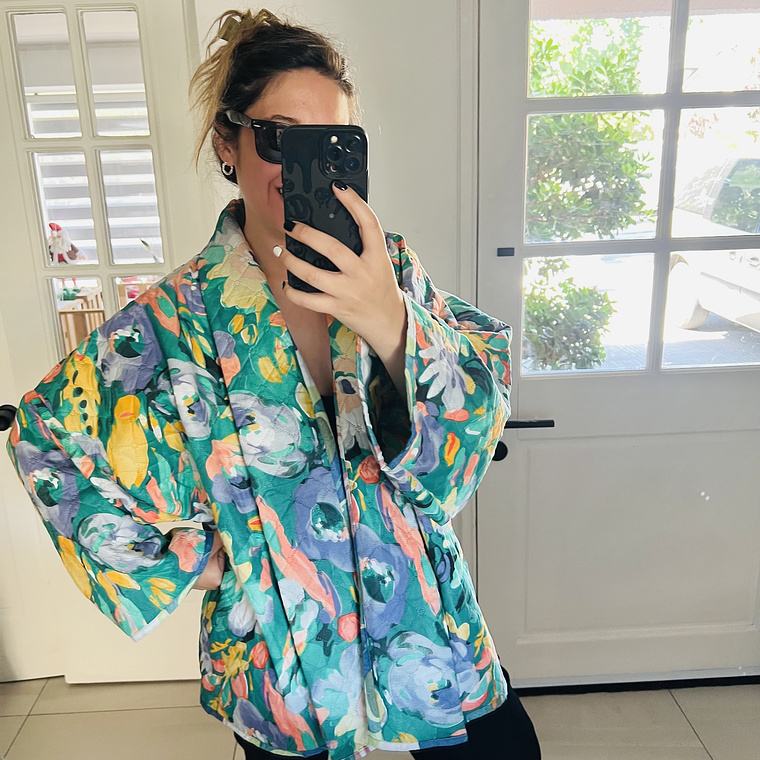 Chaqueta acolchada estilo kimono oversized 4