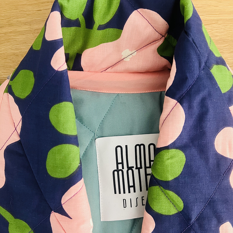 Chaqueta acolchada estilo kimono oversized 5