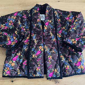 Chaqueta acolchada estilo kimono oversized