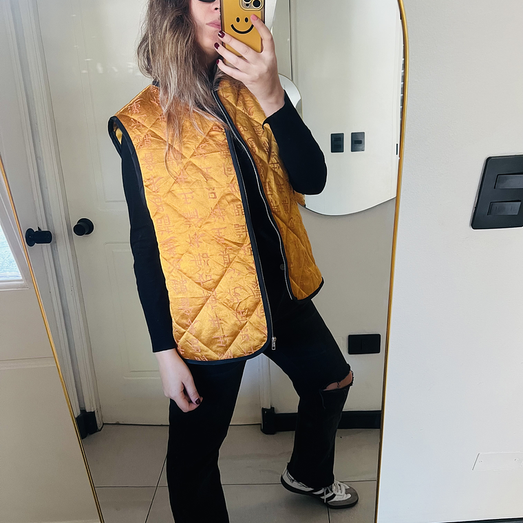 CHAQUETA SIN MANGAS 4