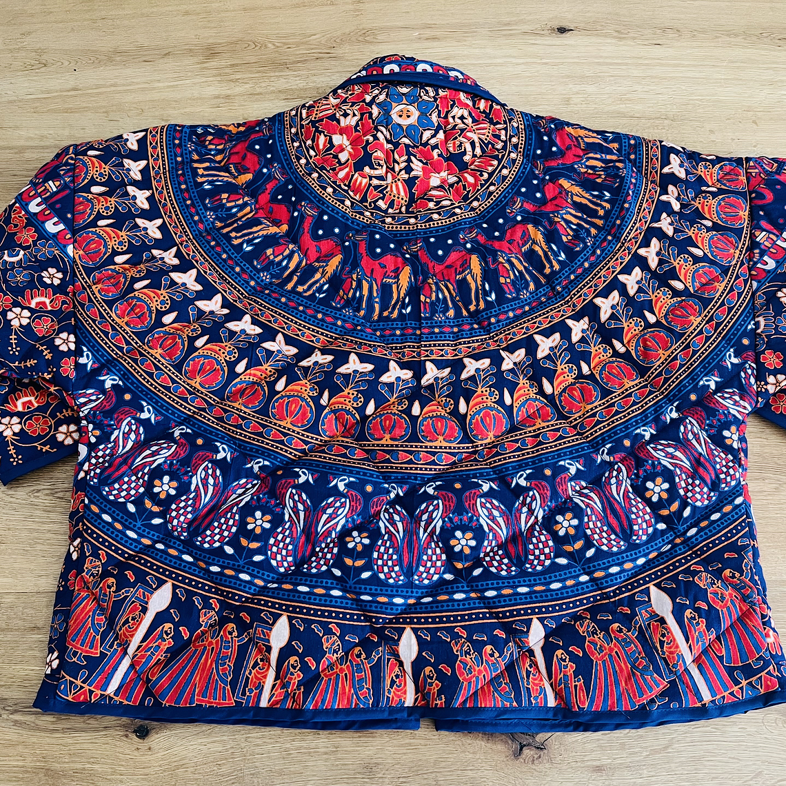 KIMONO ACOLCHADO ESTILO QUILT OVERSIZED 2