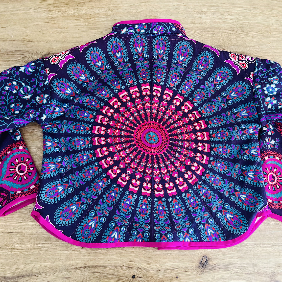 CAZADORA QUILT CON CHIPORRO 2