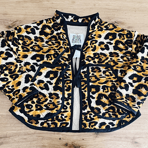 CAZADORA QUILT CON CHIPORRO 