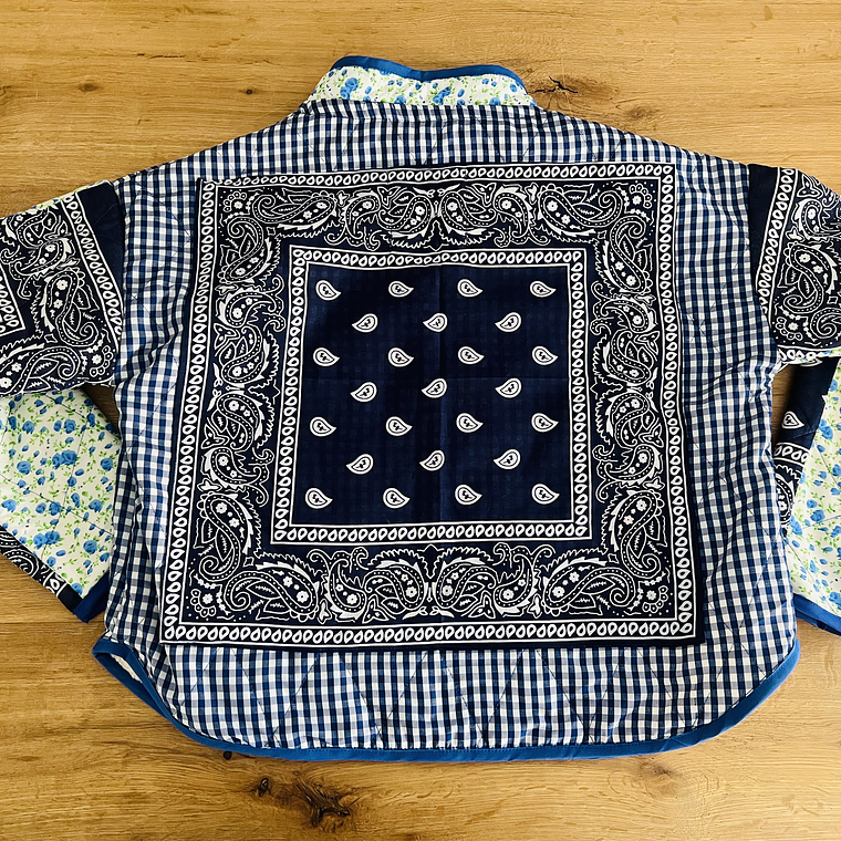 CAZADORA QUILT CON CHIPORRO  3